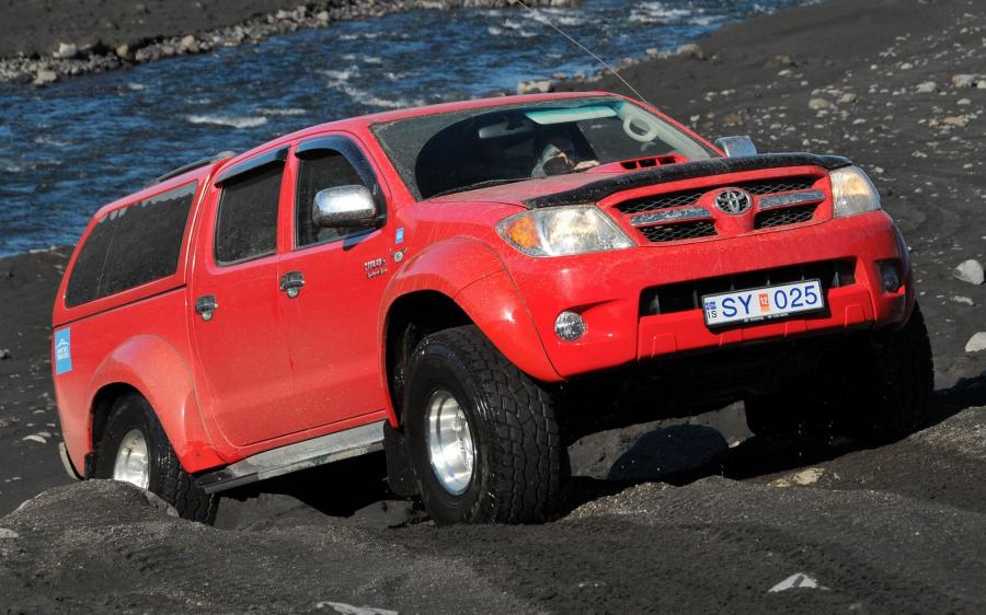 Arctic Trucks Toyota Hilux Double Cab AT35 '2005 - 08